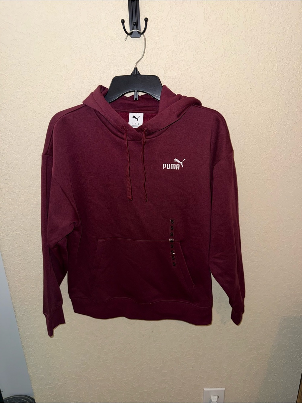 Women’s burgundy Puma hoodie